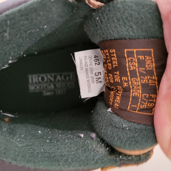 SAFETY BOOTS. Iron Age Safety Boots. Size 5 - Picture 4 of 12